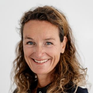 Portrait von Dr. Stefani Nemitz